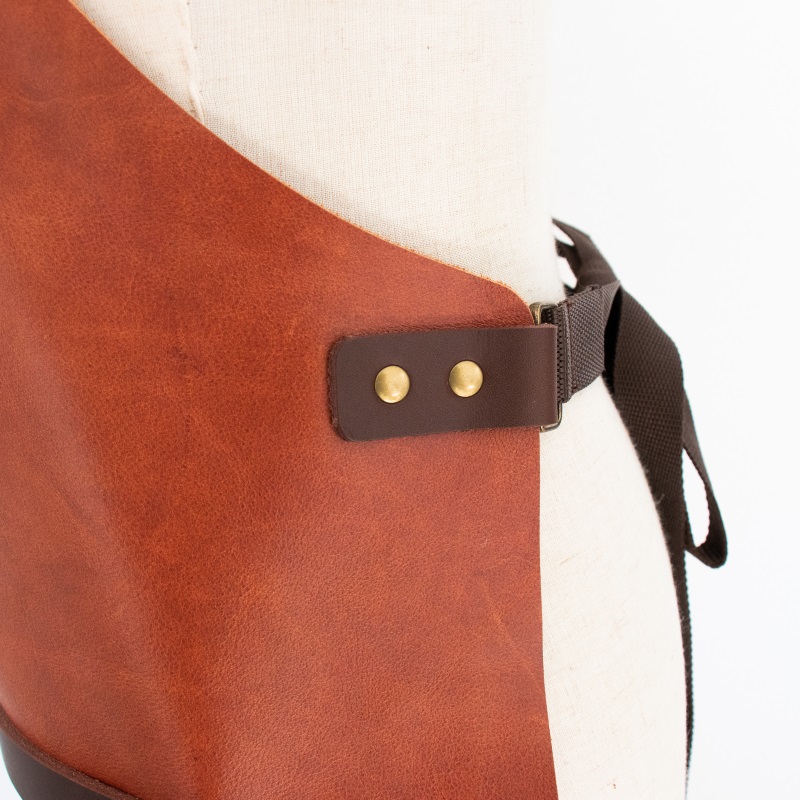 Leather apron _Tan - Website -4