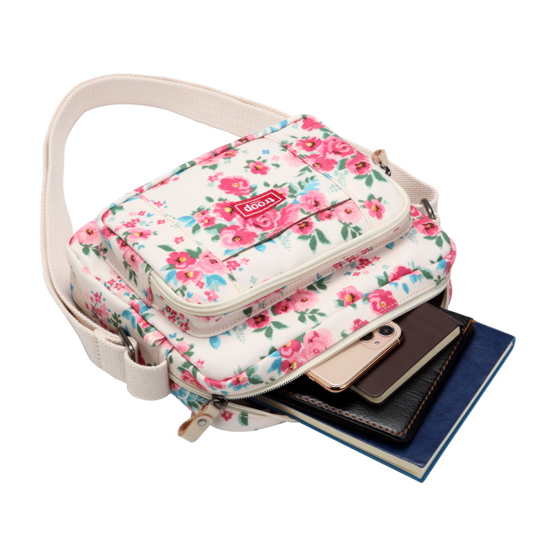 SKU 0103974 TRP0235 Inside TROOP BAG FLORAL
